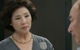 Đi ăn cỗ, họ hàng hùa vào nói xấu thông gia nghèo, mẹ chồng chỉ nói đúng 1 câu khiến ai nấy nể sợ