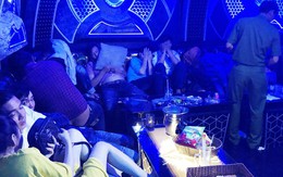 Gần 100 người chơi ma túy trong quán karaoke lớn nhất Cà Mau