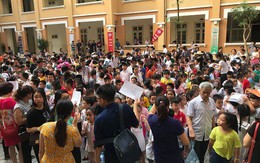 Cuộc thi 'tầm quốc tế' bị phàn nàn tổ chức... như cái chợ