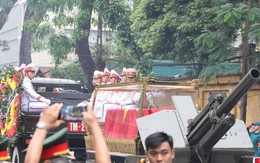 Linh cữu nguyên Chủ tịch nước - Đại tướng Lê Đức Anh được đưa vào TPHCM