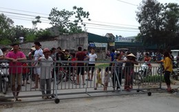 Thanh Hóa: Người dân phản đối công ty lập rào chắn ngăn đường ra biển