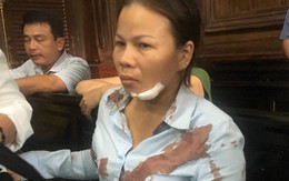 Vợ của bị cáo bị đánh ngất xỉu tại tòa