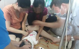 Bé gái 12 tháng liệt dây thần kinh ngoại biên do nằm điều hòa: BS khuyến cáo cách chăm sóc con an toàn