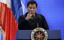 Tổng thống Philippines khẳng định không còn gay nhờ phụ nữ đẹp