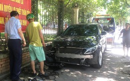 Hà Nội: Nữ tài xế Mercedes đâm trọng thương người phụ nữ trước công viên Cầu Giấy