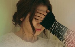 4 điều mà người phụ nữ thông minh và tự trọng không bao giờ làm khi phát hiện bị phản bội
