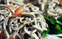 Con 'ngoe nguẩy' từng chỉ làm thức ăn cho gà, lợn, nay đắt ngang... xe máy