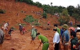 Đắk Nông: Mưa lớn, hai vợ chồng và con gái bỏ mạng dưới núi đất lở