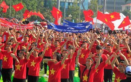 Nghệ An: Hàng ngàn cổ động viên tiếp lửa cho nhà leo núi olympia Trần Thế Trung