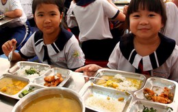 Bữa cơm học đường: Xây dựng sao cho hợp lý, đảm bảo an toàn thực phẩm?
