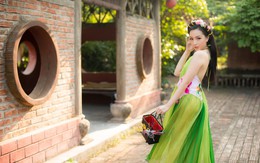 Nữ diễn viên đóng vợ Bá Kiến trong 'Cậu Vàng': Đẹp như Ngọc Trinh thì còn mặc hở hơn nữa