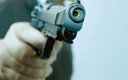 Nghi án dùng súng cướp tiền tại chợ Long Biên