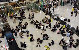 Sân bay Hong Kong thất thủ, chủ homestay Việt bị ế phòng