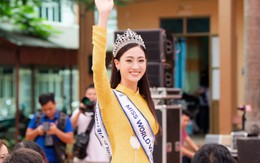 Hoa hậu Lương Thùy Linh về thăm trường cũ, được tổ chức sinh nhật bất ngờ
