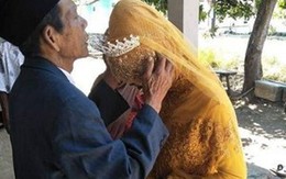 Cô gái đôi mươi yêu pháp sư 83 tuổi từ cái nhìn đầu tiên