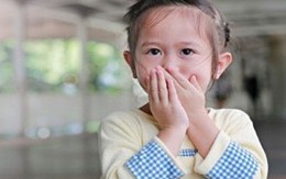 Cha mẹ nói dối, con dễ học theo