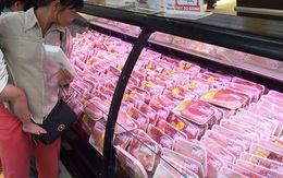 Giá thịt heo “leo thang”, người tiêu dùng…“bấm bụng” mua ít lại