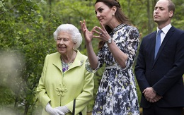 Tiết lộ mối quan hệ giữa Công nương Kate và Nữ hoàng Anh cho thấy vị thế hiện tại của nàng dâu hoàng gia