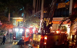 Thanh Hoá: Cháy lớn tại tòa nhà dầu khí, nhiều nhân viên kêu cứu