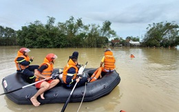 Thừa Thiên – Huế: Tìm thấy thi thể người đàn ông mất tích do lật ghe trên đường đi cứu trợ