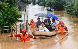 Bộ Y tế xuất cấp 4,2 triệu viên sát khuẩn nước cho 6 tỉnh, thành miền Trung bị lũ lụt