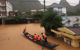 Quảng Bình: Vẫn còn hơn 100 ngàn ngôi nhà ngập trong nước lũ