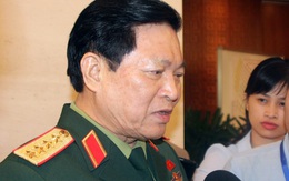 Bộ trưởng Bộ Quốc phòng chia sẻ nỗi đau khi các chiến sỹ hy sinh tại miền Trung