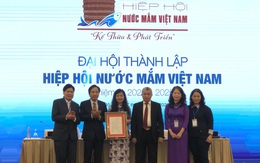 Bộ Nội vụ nói gì về việc thành lập 2 Hiệp hội nước mắm?