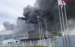 TP HCM: Đang có cháy lớn tại công ty thực phẩm, hàng trăm cảnh sát được huy động chữa cháy