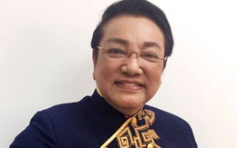 Tuổi 75, nghệ sĩ Phú Quý được vợ kém 20 tuổi chăm sóc ân cần