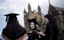 Australia dừng kế hoạch tiếp nhận sinh viên nước ngoài