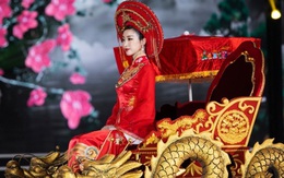 Bí mật màn ngồi kiệu rồng hoá Thánh Mẫu của Đỗ Mỹ Linh tại Chung kết Hoa hậu Việt Nam 2020
