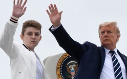 "Hoàng tử Nhà Trắng" Barron Trump bất ngờ được gọi tên giữa lúc bầu cử Tổng thống Mỹ đang cam go