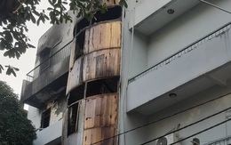 Căn nhà 4 tầng ở Sài Gòn cháy dữ dội, 6 người trong đó có trẻ em bị mắc kẹt