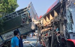 Xe khách va chạm xe tải trên cao tốc Pháp Vân – Cầu Giẽ, nhiều người nhập viện cấp cứu