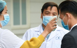 Hàng chục nhân viên y tế túc trực ở phiên tòa xử ông Nguyễn Đức Chung