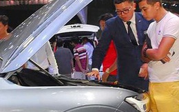 Nghịch cảnh chợ ô tô: Giám đốc kiêm nhân viên bán hàng, bảo vệ, rửa xe...