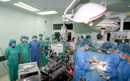 Hành trình ghép tim xuyên Việt duy trì sự sống cho bệnh nhân của Bệnh viện TW Huế