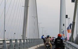 Nam sinh lớp 11 mất tích, bỏ lại tài sản trên cầu Cao Lãnh