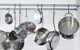 Đừng vội thay đồ mới khi đồ inox dùng lâu ngày bị ố bẩn, bởi bạn sẽ thấy tiếc sau khi biết mẹo làm chúng sáng bóng trở lại