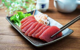 6 mối nguy tiềm ẩn có thể xảy ra khi ăn đồ sống như sushi, sashimi