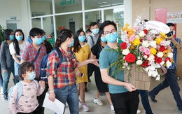 VIDEO: 30 công dân trở về từ Vũ Hán chính thức được đoàn tụ gia đình sau 21 ngày cách ly