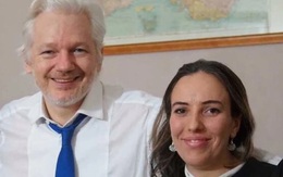 Nhà sáng lập WikiLeaks có con với luật sư khi tị nạn ở ĐSQ Ecuador