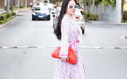 Phượng Chanel 'đụng' giày các sao Việt
