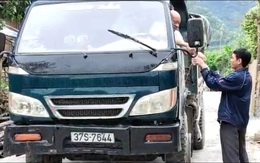 Nghệ An: Ngang nhiên lập “BOT” thu phí xe tải qua làng