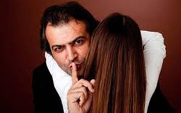 8 điều đàn ông dù không ngoại tình cũng tìm mọi cách để giấu vợ