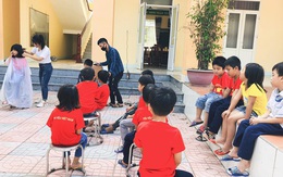 Cô gái 9x ở Hà Tĩnh cắt tóc miễn phí cho người nghèo, trẻ mồ côi
