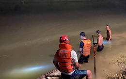 Trắng đêm ngụp lặn tìm kiếm nam sinh 15 tuổi chết đuối ở Đà Nẵng