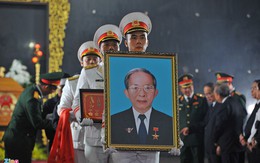 Ông Mười Hương về với đất mẹ