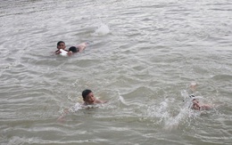 Hải Dương: Ra sông tắm, hai học sinh cấp 3 đuối nước thương tâm